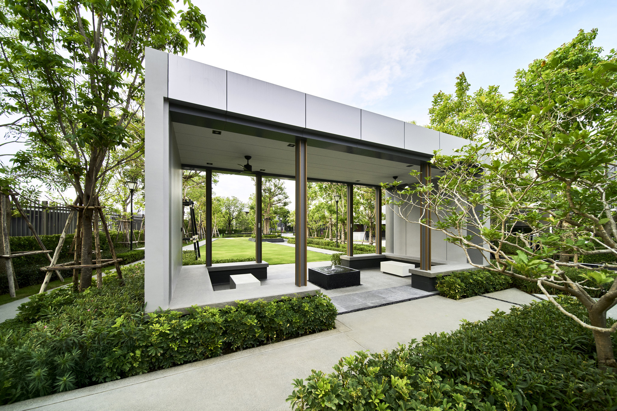 Clubhouse architecture